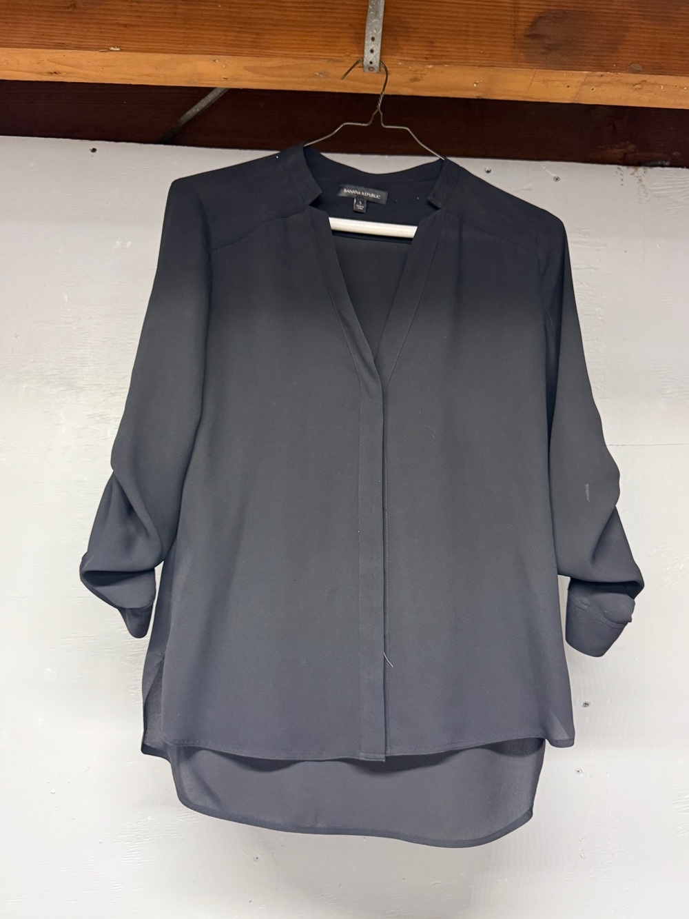 Banana Republic Black V-Neck Roll-Tab Sleeve Blouse